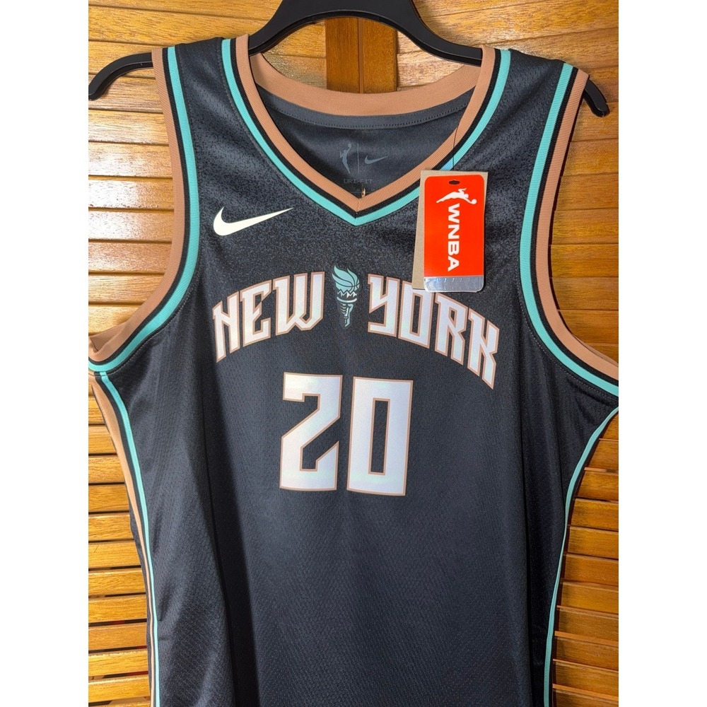 New York Liberty Sabrina Ionescu WNBA Jersey. Womens Medium (NWTS) - Picture 2 of 6
